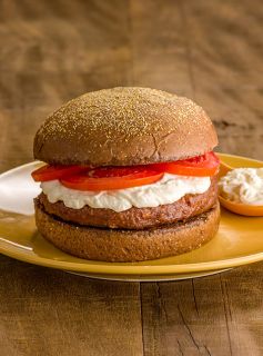 Hamburguer Veg&tal com Creme 3 Queijos e Tomate | Lollabr