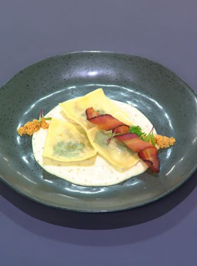Ravioli de Porco com Espiral de Bacon Sadia Crispy
