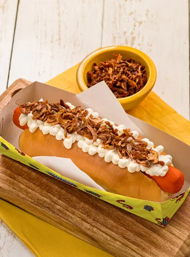 Cachorro Quente com Cream Cheese e Cebola Crocante