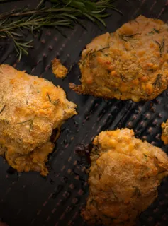 Sobrecoxas Sadia ao Parmesão