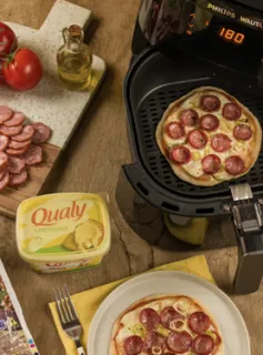 Pizza de Linguiça Tipo Calabresa Sadia e Alho-poró com Qualy na Airfyer