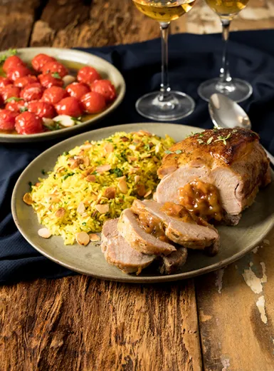 Pernil Recheado Speciale com Arroz de Açafrão-da-terra