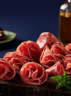Salame Di Milano Sadia Speciale & Citterio com Molho de Azeitonas