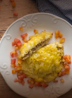 Batata Recheada com Hambúrguer