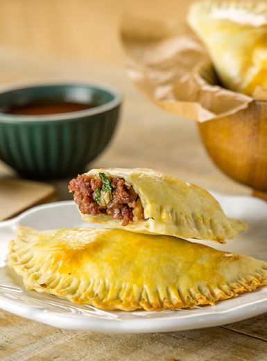 Empanada de Carne Moída e Escarola