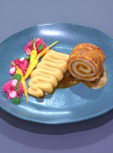 Lombo Suíno Sadia com Maçã na Calda de Cerveja e Purê de Brioche