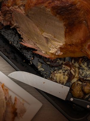 Pernil com Batatas Douradas