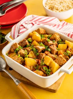 Carne Suína de Panela com Batatas