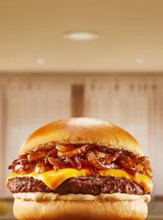 Pop Burger Sadia com Cebola Caramelizada e Queijo