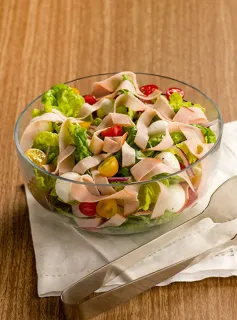 Salada de Peito de Peru