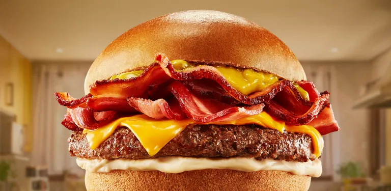 Pop Burger Sadia com Bacon e Queijo