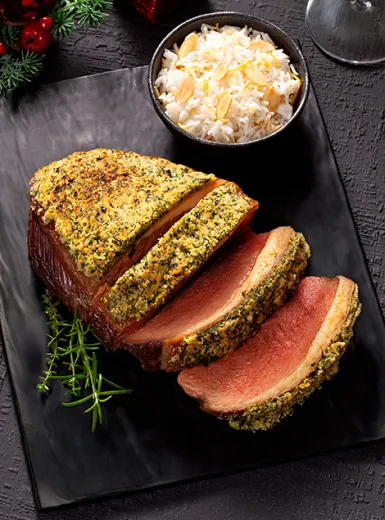 Picanha Assada com Crosta de Ervas, Sal Grosso e Arroz com Amêndoas