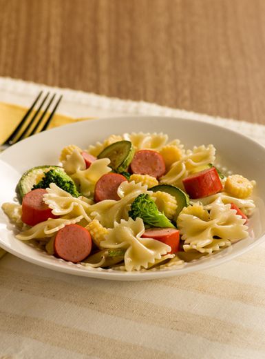 Farfalle com Salsicha